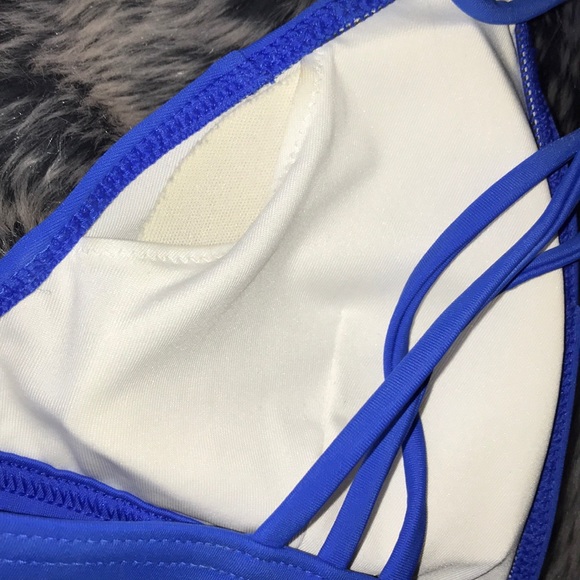 Victoria secret bikini top - Picture 3 of 3